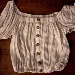 Off the shoulder xs American eagle top